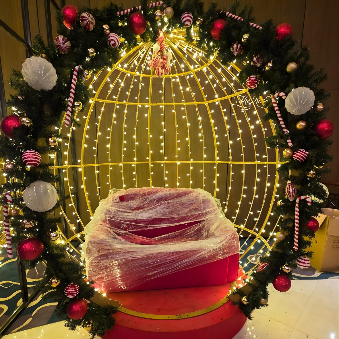 Christmas Entrance Portal & Grand Tree