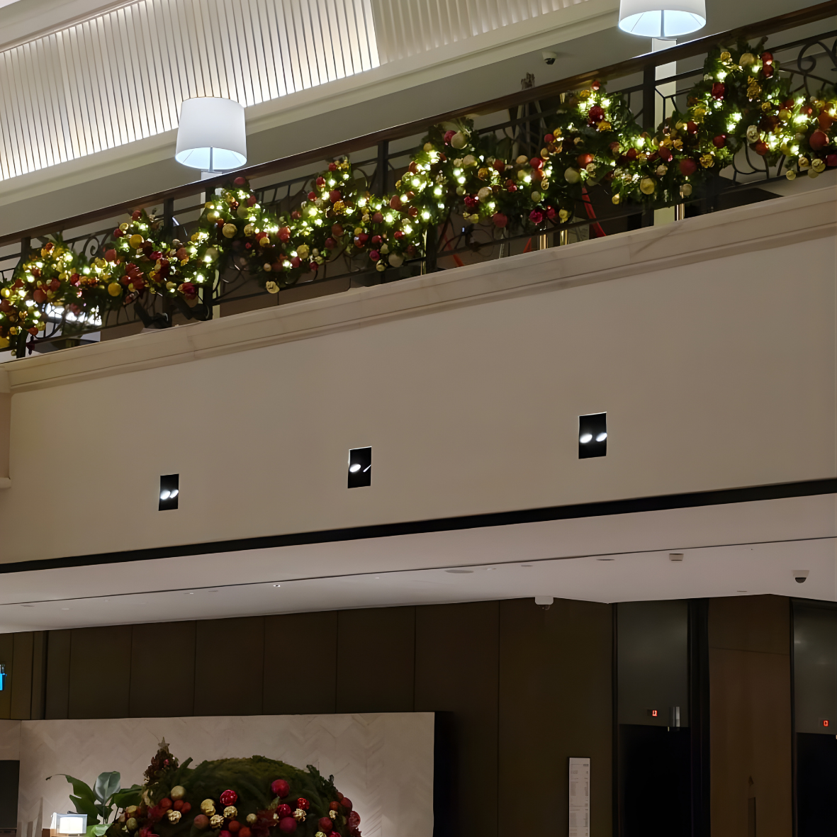 Indoor Festive Portal & Photo Zone